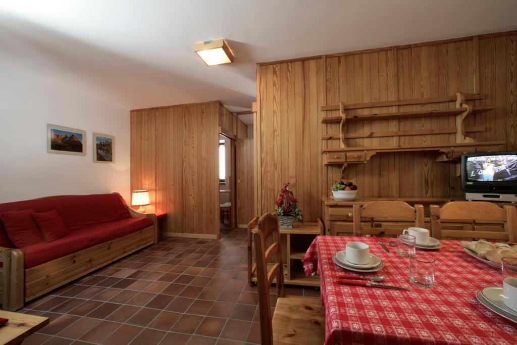 Apartments Gonzaga Canazei Quarto foto